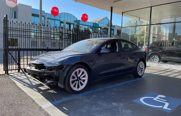 5YJ3E1EA5NF285499 2022 TESLA MODEL 3 - Image 1