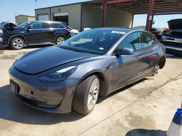 5YJ3E1EA5NF288693 2022 TESLA MODEL 3 - Image 1