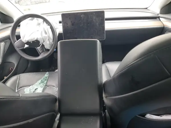 5YJ3E1EA5NF288824 2022 TESLA MODEL 3 - Image 8