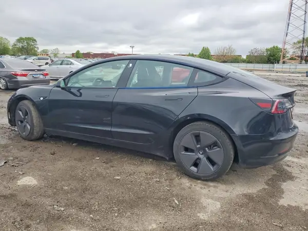 5YJ3E1EA5NF289259 2022 TESLA MODEL 3 - Image 2