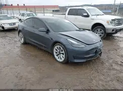 5YJ3E1EA5NF289472 2022 TESLA MODEL 3