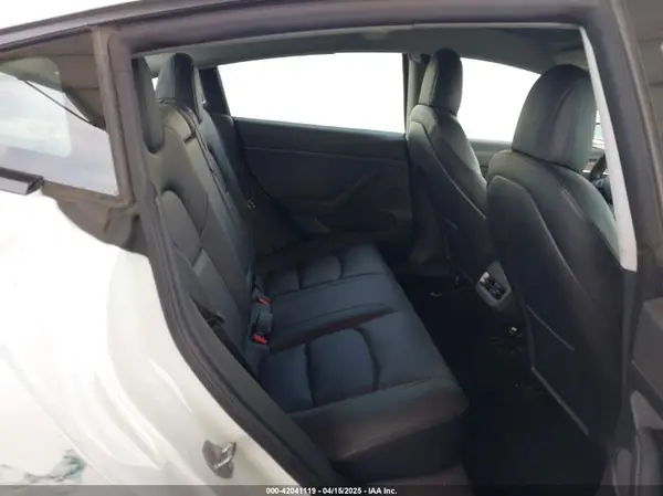 5YJ3E1EA5NF299550 2022 TESLA MODEL 3 - Image 8