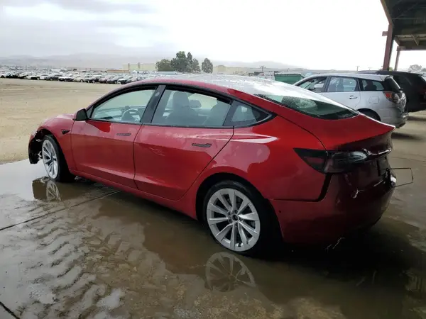 5YJ3E1EA5NF304049 2022 TESLA MODEL 3 - Image 2