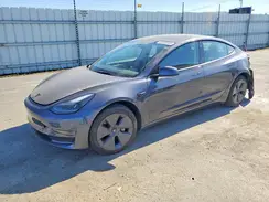5YJ3E1EA5NF325564 2022 TESLA MODEL 3