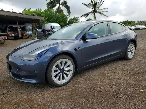 5YJ3E1EA5NF326410 2022 TESLA MODEL 3 - Image 1