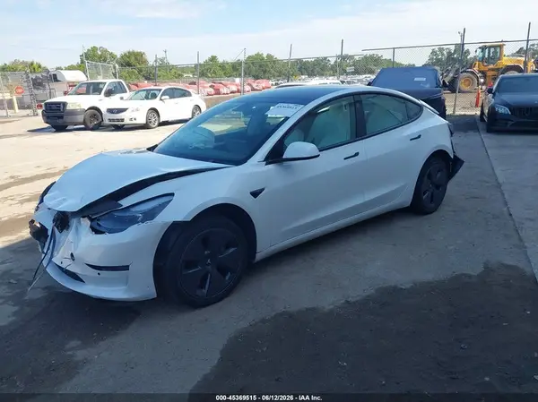 5YJ3E1EA5NF329727 2022 TESLA MODEL 3 - Image 2