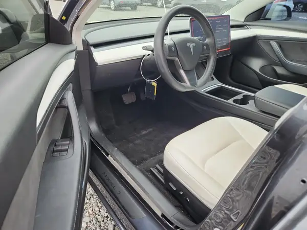 5YJ3E1EA5NF330893 2022 TESLA MODEL 3 - Image 8