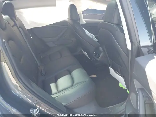 5YJ3E1EA5NF339576 2022 TESLA MODEL 3 - Image 8