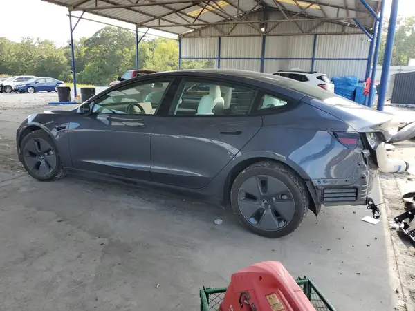 5YJ3E1EA5NF345622 2022 TESLA MODEL 3 - Image 2