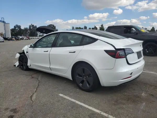 5YJ3E1EA5NF349475 2022 TESLA MODEL 3 - Image 2