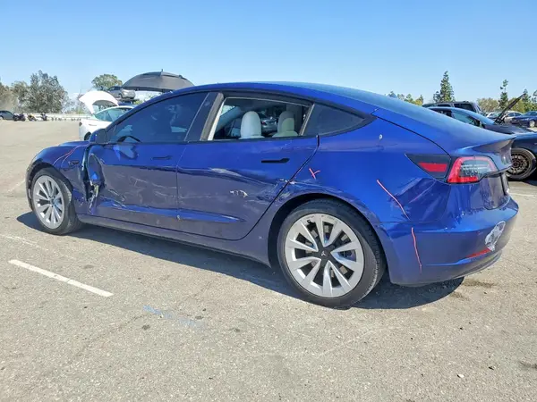 5YJ3E1EA5NF356247 2022 TESLA MODEL 3 - Image 2