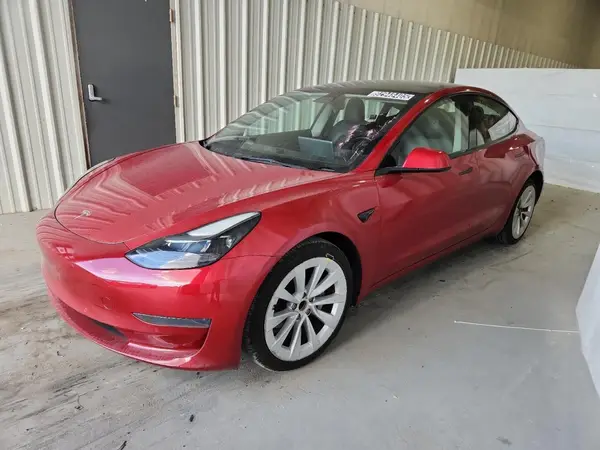 5YJ3E1EA5NF368639 2022 TESLA MODEL 3 - Image 1