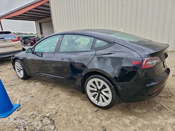 5YJ3E1EA5NF368768 2022 TESLA MODEL 3 - Image 2