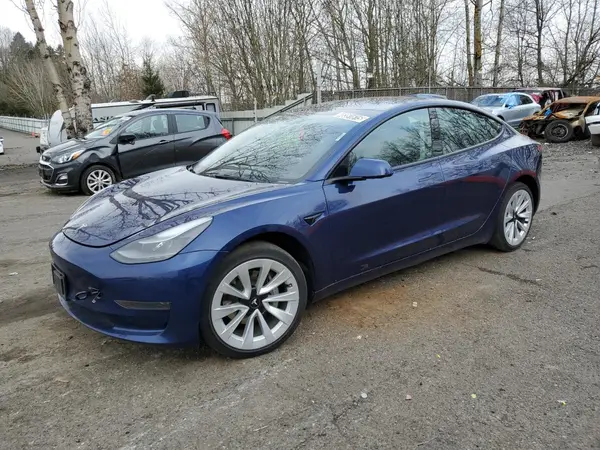 5YJ3E1EA5NF370469 2022 TESLA MODEL 3 - Image 1