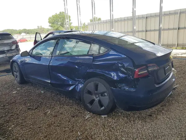 5YJ3E1EA5NF371282 2022 TESLA MODEL 3 - Image 2