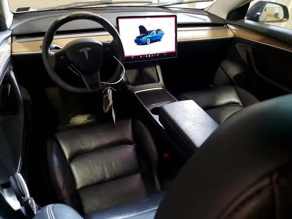 5YJ3E1EA5NF372318 2022 TESLA MODEL 3 - Image 8
