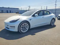 5YJ3E1EA5NF373582 2022 TESLA MODEL 3