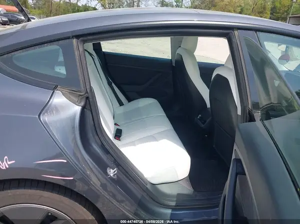 5YJ3E1EA5PF383418 2023 TESLA MODEL 3 - Image 8
