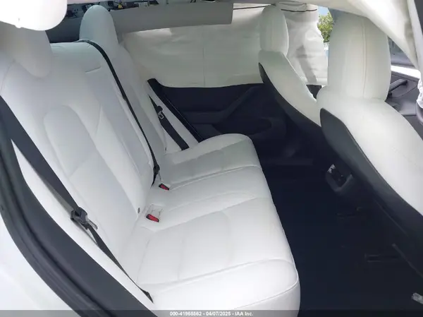 5YJ3E1EA5PF383595 2023 TESLA MODEL 3 - Image 8