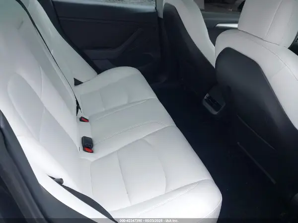 5YJ3E1EA5PF384620 2023 TESLA MODEL 3 - Image 8