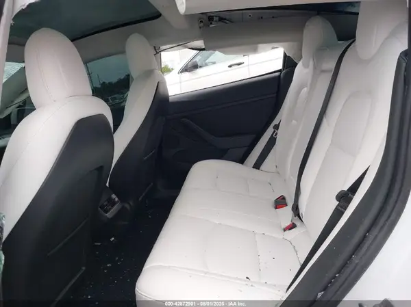 5YJ3E1EA5PF395522 2023 TESLA MODEL 3 - Image 8