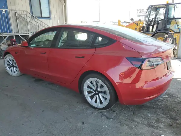5YJ3E1EA5PF397626 2023 TESLA MODEL 3 - Image 2