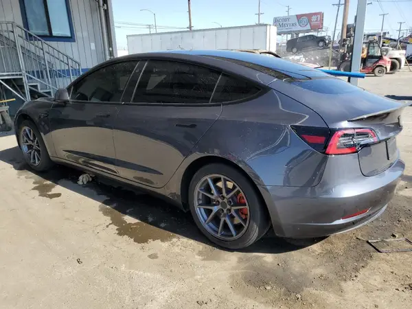 5YJ3E1EA5PF398081 2023 TESLA MODEL 3 - Image 2