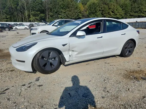 5YJ3E1EA5PF398534 2023 TESLA MODEL 3 - Image 1
