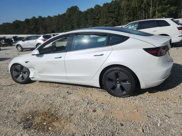 5YJ3E1EA5PF398534 2023 TESLA MODEL 3 - Image 2