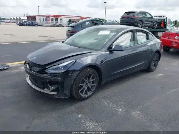 5YJ3E1EA5PF403912 2023 TESLA MODEL 3 - Image 2