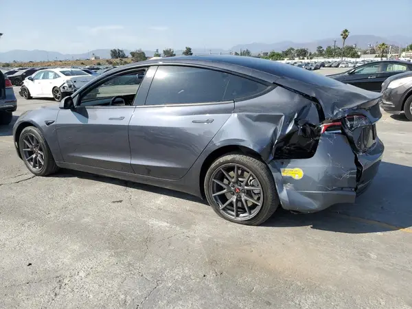 5YJ3E1EA5PF405868 2023 TESLA MODEL 3 - Image 2