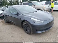5YJ3E1EA5PF409743 2023 TESLA MODEL 3