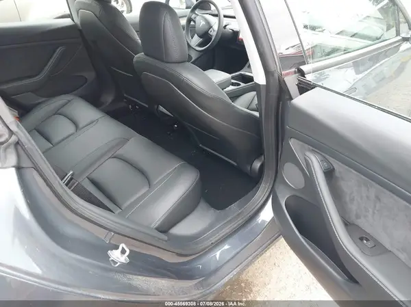 5YJ3E1EA5PF409743 2023 TESLA MODEL 3 - Image 8