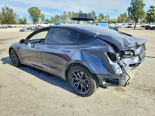 5YJ3E1EA5PF409970 2023 TESLA MODEL 3 - Image 2