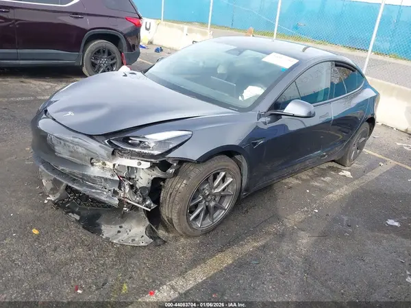 5YJ3E1EA5PF410780 2023 TESLA MODEL 3 - Image 2