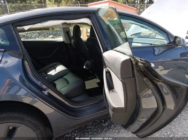 5YJ3E1EA5PF411377 2023 TESLA MODEL 3 - Image 8