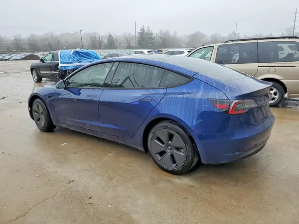5YJ3E1EA5PF411508 2023 TESLA MODEL 3 - Image 2