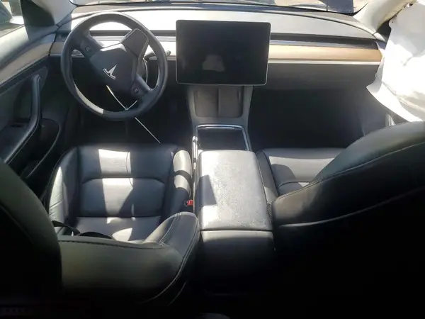 5YJ3E1EA5PF417423 2023 TESLA MODEL 3 - Image 8
