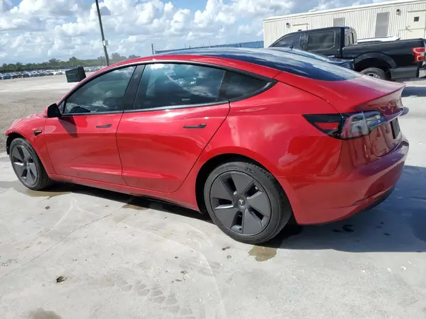 5YJ3E1EA5PF417843 2023 TESLA MODEL 3 - Image 2