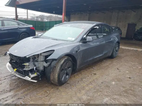 5YJ3E1EA5PF419060 2023 TESLA MODEL 3 - Image 2