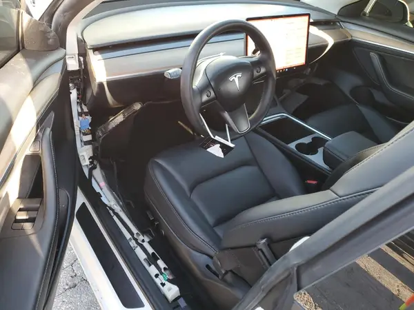 5YJ3E1EA5PF419589 2023 TESLA MODEL 3 - Image 8