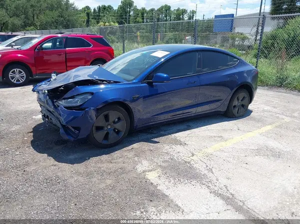 5YJ3E1EA5PF422394 2023 TESLA MODEL 3 - Image 2