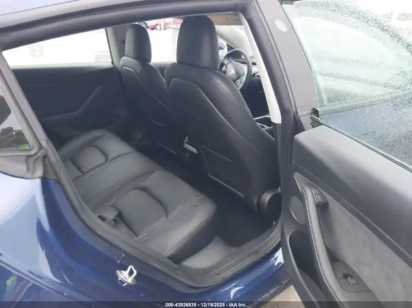 5YJ3E1EA5PF422637 2023 TESLA MODEL 3 - Image 8