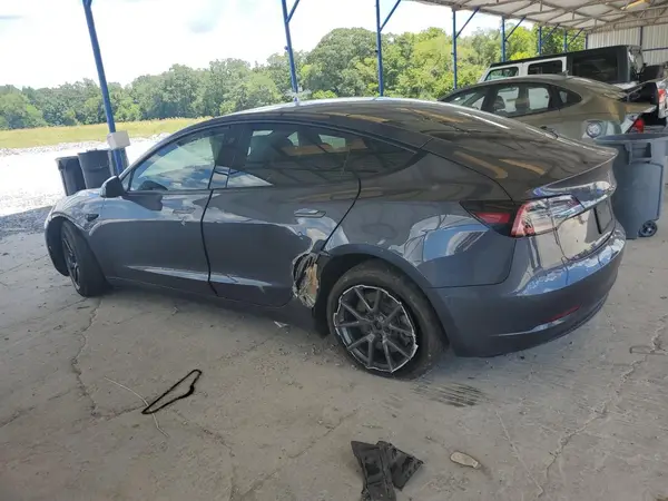 5YJ3E1EA5PF423108 2023 TESLA MODEL 3 - Image 2