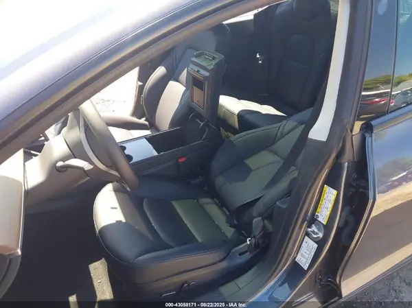 5YJ3E1EA5PF423769 2023 TESLA MODEL 3 - Image 8