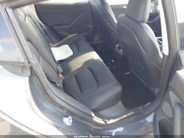 5YJ3E1EA5PF425537 2023 TESLA MODEL 3 - Image 8