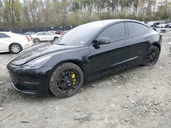 5YJ3E1EA5PF426168 2023 TESLA MODEL 3 - Image 1