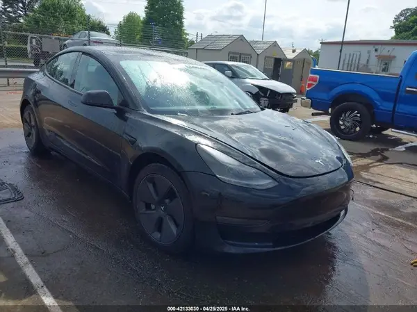 5YJ3E1EA5PF429376 2023 TESLA MODEL 3 - Image 1