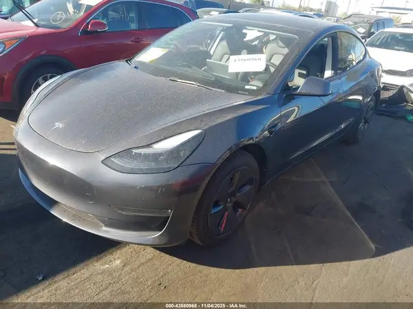 5YJ3E1EA5PF430446 2023 TESLA MODEL 3 - Image 2