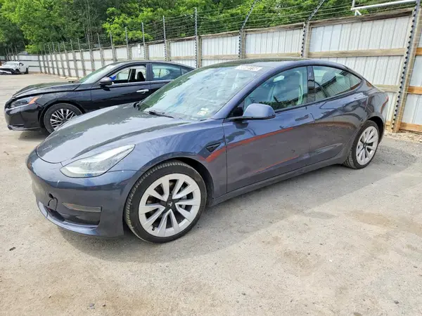 5YJ3E1EA5PF435999 2023 TESLA MODEL 3 - Image 1